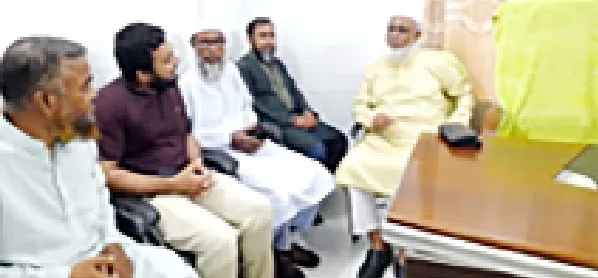 তালা হাসপাতাল পরিদর্শন করলেন অধ্যক্ষ ইজ্জত উল্লাহ