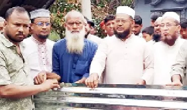 বাঁশখালীতে অগ্নিদুর্গত ছয় পরিবারের মাঝে জামায়াতের সহায়তা প্রদান