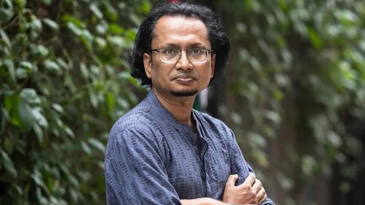 নয়াদিল্লি বিমানবন্দর থেকে ফেরত এলেন প্রধানমন্ত্রীর উপদেষ্টা