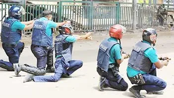 জুলাই আন্দোলনে গুলীর নির্দেশদাতাদের বিরুদ্ধে ব্যবস্থা নিচ্ছে সরকার