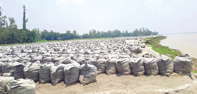উলিপুরে তিস্তা নদীর ১৩টি ভাঙন কবলিত এলাকা চিহ্নিত