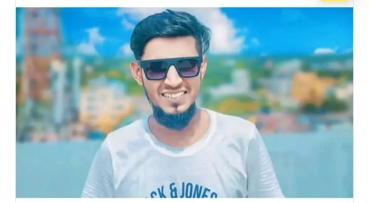 বগুড়ায় এক সন্ত্রাসীকে কুপিয়ে হত্যা