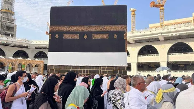 ‘লাব্বাইক আল্লাহুম্মা লাব্বাইক’ ধ্বনিতে মুখরিত মক্কা-মিনা