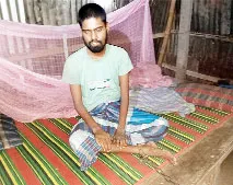 ১৫ বছর ধরে শিকলে বন্দী কুরআনের হাফেজ রুহুল আমিন