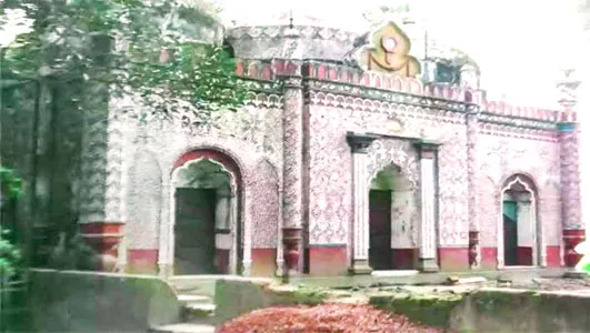 কালের সাক্ষী চান্দিনার ঐতিহাসিক তিন গম্বুজ মসজিদ