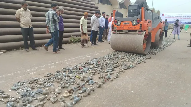 কুমিল্লায় ধ্বংস করা হয়েছে গ্যাসের অবৈধ ৫৮১ রেগুলেটর