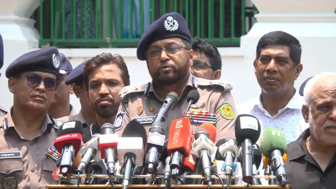 পবিত্র আশুরা উদযাপনে চার স্তরের নিরাপত্তা ব্যবস্থা করা হয়েছে: ডিএমপির কমিশনার
