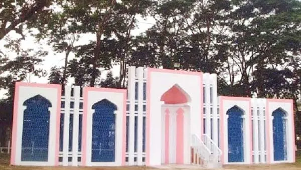 ঢাকার জাতীয় ঈদগাহ ইতিহাসের নিরিখে