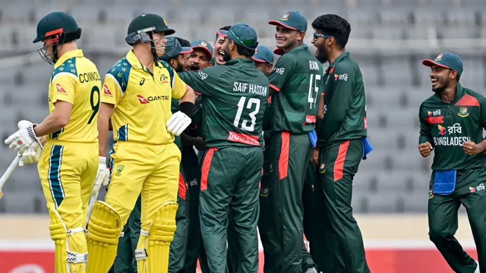 শ্বাসরুদ্ধকর জয়ে হোয়াইটওয়াশ এড়াল অস্ট্রেলিয়া, সিরিজ বাংলাদেশের