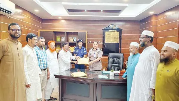 চট্টগ্রামে নবাগত পুলিশ সুপারের সাথে শ্রমিক কল্যাণ ফেডারেশনের নেতৃবৃন্দের সৌজন্য সাক্ষাৎ