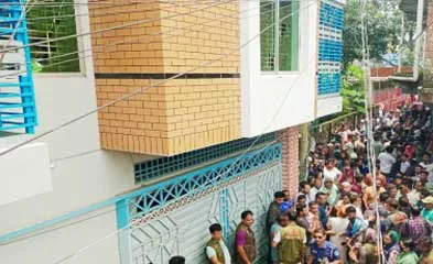 যশোরে এমপির বাসভবনে হামলার অভিযোগ জামায়াতের তীব্র নিন্দা ও বিক্ষোভ