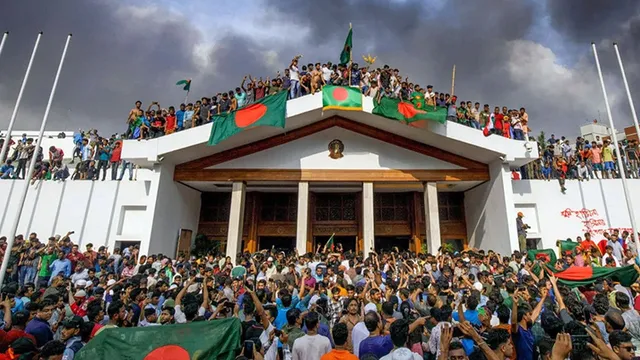 জুলাই সনদের চূড়ান্ত খসড়া রাজনৈতিক দলগুলোর কাছে