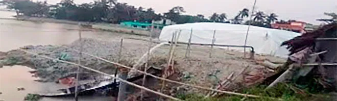 ভবদহে ভূগর্ভস্থ পানি তুলে মাছ চাষ
