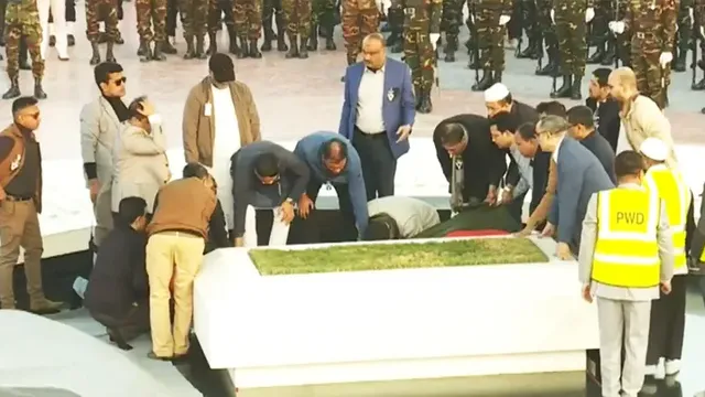 রাষ্ট্রীয় মর্যাদায় জিয়া উদ্যানে স্বামীর কবরের পাশে চিরনিদ্রায় শায়িত হলেন খালেদা জিয়া