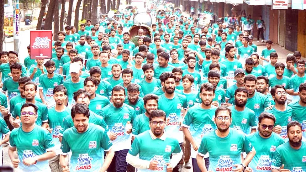 আন্তর্জাতিক মাদকবিরোধী দিবসে ছাত্রশিবিরের ৫ কিলোমিটার জঁহ অমধরহংঃ উৎঁমং অনুষ্ঠিত