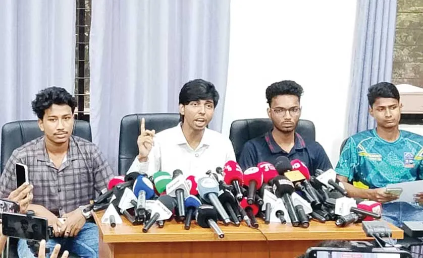 জুলাই বিপ্লব স্মরণে ডাকসুর জাতীয় গল্প উপন্যাস প্রতিযোগিতার আয়োজন