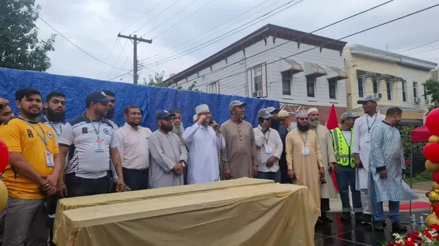 শান্তির জন্য সবাইকে ইসলামের ছায়া তলে আসতে হবে: ইমাম দেলোয়ার হোসাইন