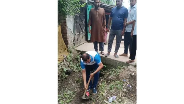 সাতক্ষীরা পৌরসভার ড্রেনেজ ব্যবস্থা সংস্কার কাজের উদ্বোধন