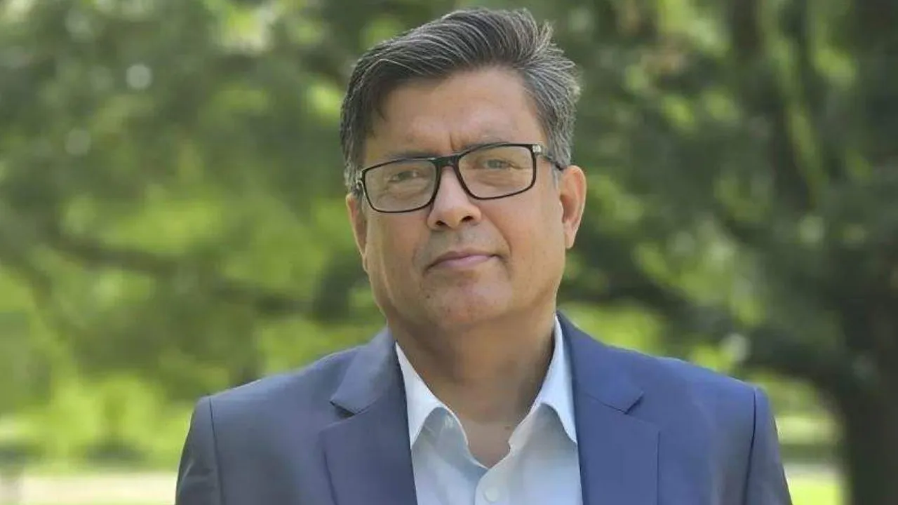 ড. ইউনূস রাষ্ট্রপতি হচ্ছেন না, জানালেন শফিকুল আলম