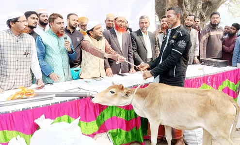 ঠাকুরগাঁওয়ে দুস্থদের মাঝে গরু ছাগল টিউবওয়েল ও খাদ্যসামগ্রী বিতরণ দেলাওয়ারের