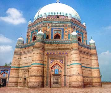 Tomb_of_Shah_Rukn-e-Alam_2014-07-31