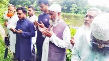 হাটহাজারীর আলিপুরে শহীদ হাফেজ ইয়াহিয়ার কবর জিয়ারত করলেন  জামায়াত নেতৃবৃন্দ