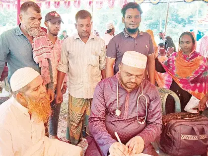 মানিকগঞ্জে জামায়াতের এমপি প্রার্থীর উদ্যোগে ফ্রি চিকিৎসা সেবা পেলেন দেড় হাজার রোগী