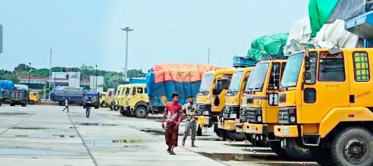 বেনাপোল বন্দর দিয়ে রেলপথে আমদানি দিন দিন কমছে