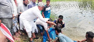 রূপগঞ্জে বিএনপির ৪৭তম প্রতিষ্ঠাবার্ষিকীতে মাছের পোনা অবমুক্ত