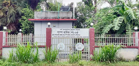 অনিয়ম দুর্নীতিতে চারঘাট পৌর  পানি সরবরাহ প্রকল্প ব্যর্থ