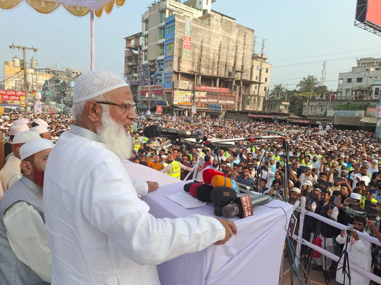 জামায়াতে ইসলামী বাংলাদেশে একটি মানবিক রাস্ট্র প্রতিষ্ঠা করতে চায়: ডা. শফিকুর রহমান