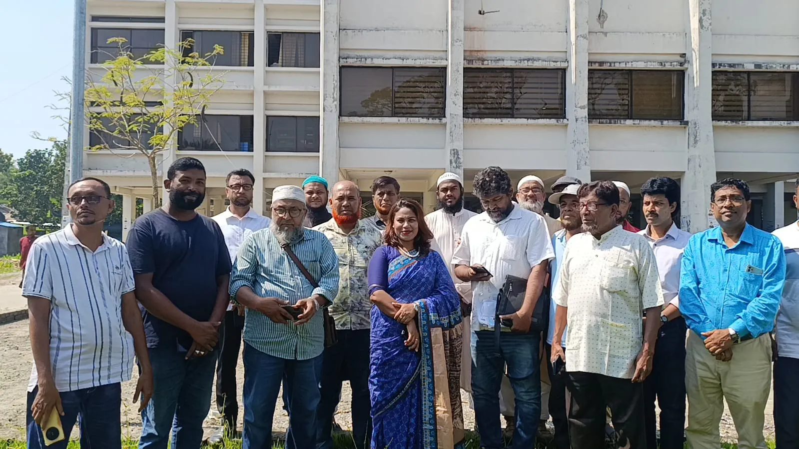 মানবিক ইউএনও রনী খাতুনকে শ্যামনগর উপজেলা প্রেসক্লাবের বিদায় সংবর্ধনা