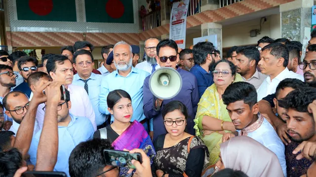 বরিশাল বিশ্ববিদ্যালয়ে শিক্ষামন্ত্রী, উন্নয়নে সহযোগিতার আশ্বাস