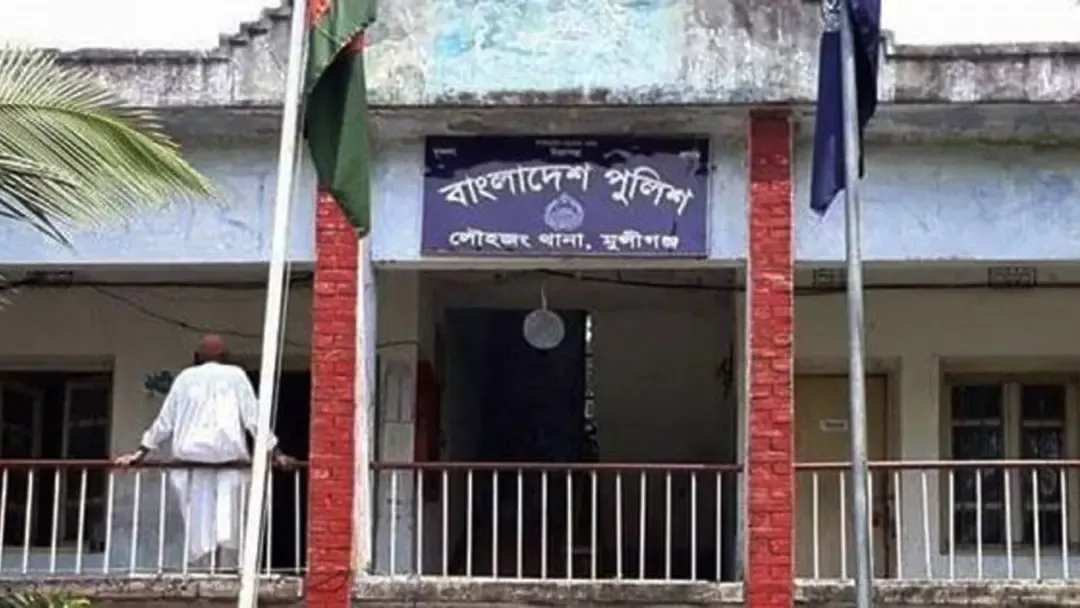 মুন্সিগঞ্জে বাপের বাড়ি থেকে ফিরে স্বামীর পচে যাওয়া মরদেহ পেলেন স্ত্রী