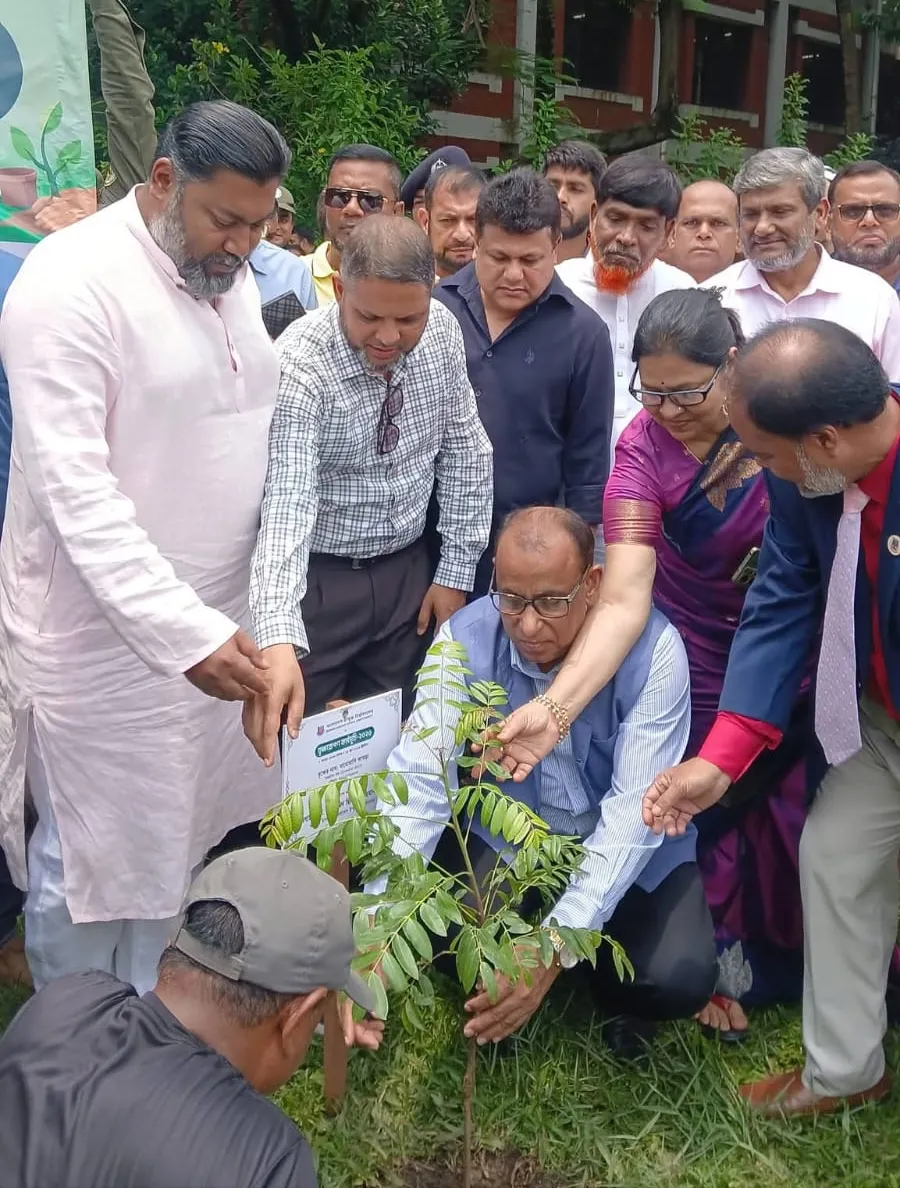 বাউবিতে পাঁচ বছর মেয়াদী বৃক্ষরোপণ কর্মসূচি উদ্বোধন