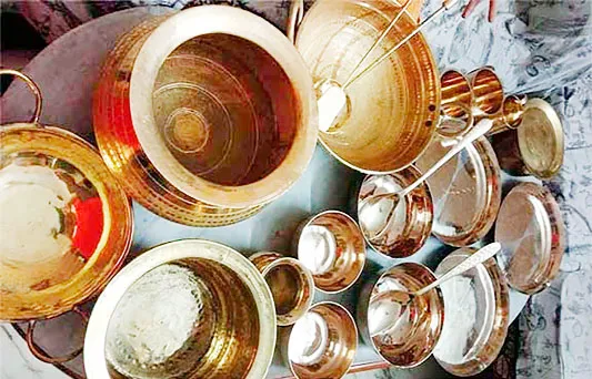 কালিগঞ্জে কাঁসা শিল্প বিলুপ্ত প্রায়