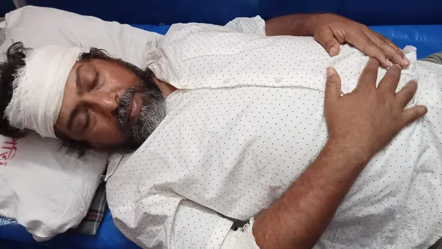 যুবদল নেতার নেতৃত্বে প্রেসক্লাবে ঢুকে সভাপতির উপর হামলা