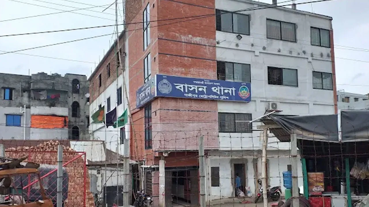 গাজীপুরে আবাসিক হোটেল থেকে পোশাক শ্রমিকের রক্তাক্ত লাশ উদ্ধার, সঙ্গী নিখোঁজ