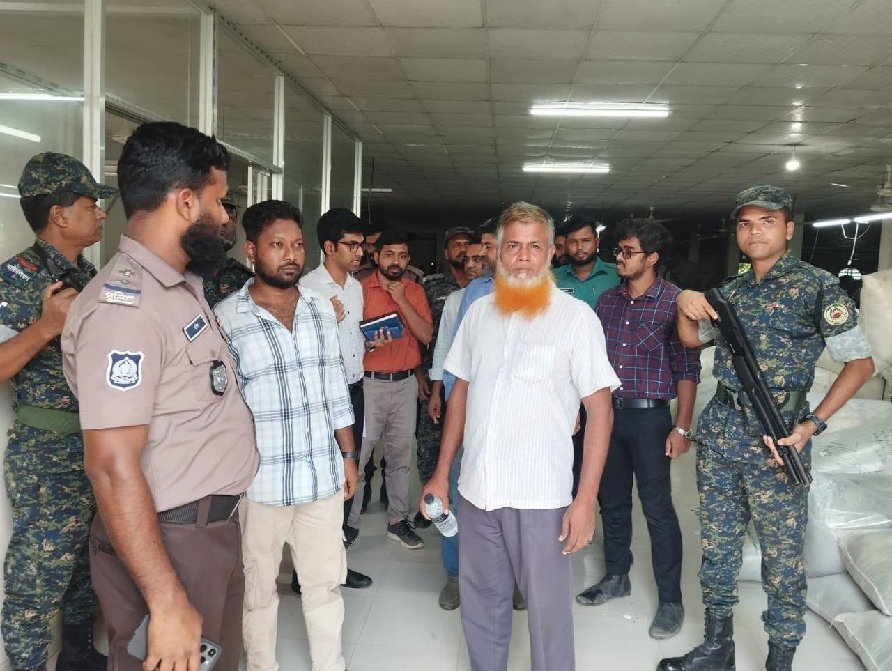 গাজীপুরে গ্যাস চুরির দায়ে কারখানা মালিকের ১ বছর জেল