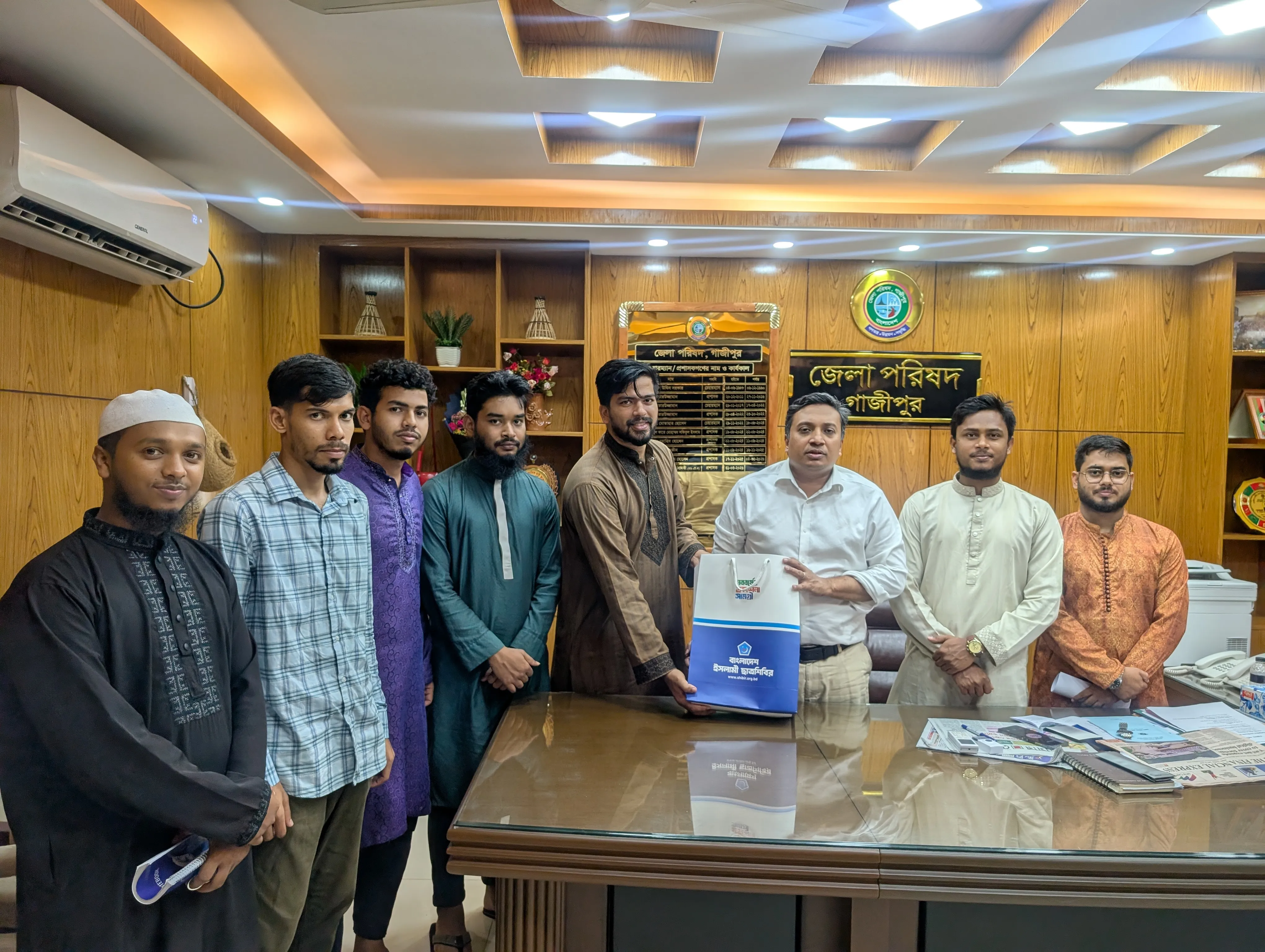 গাজীপুর জেলা পরিষদ প্রশাসকের সঙ্গে ছাত্রশিবির জেলা নেতৃবৃন্দের সৌজন্য সাক্ষাৎ