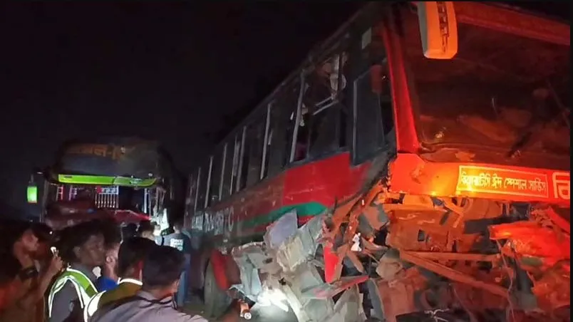 গোপালগঞ্জে দুই যাত্রীবাহী বাসের সংঘর্ষে নিহত ২, আহত ২৫