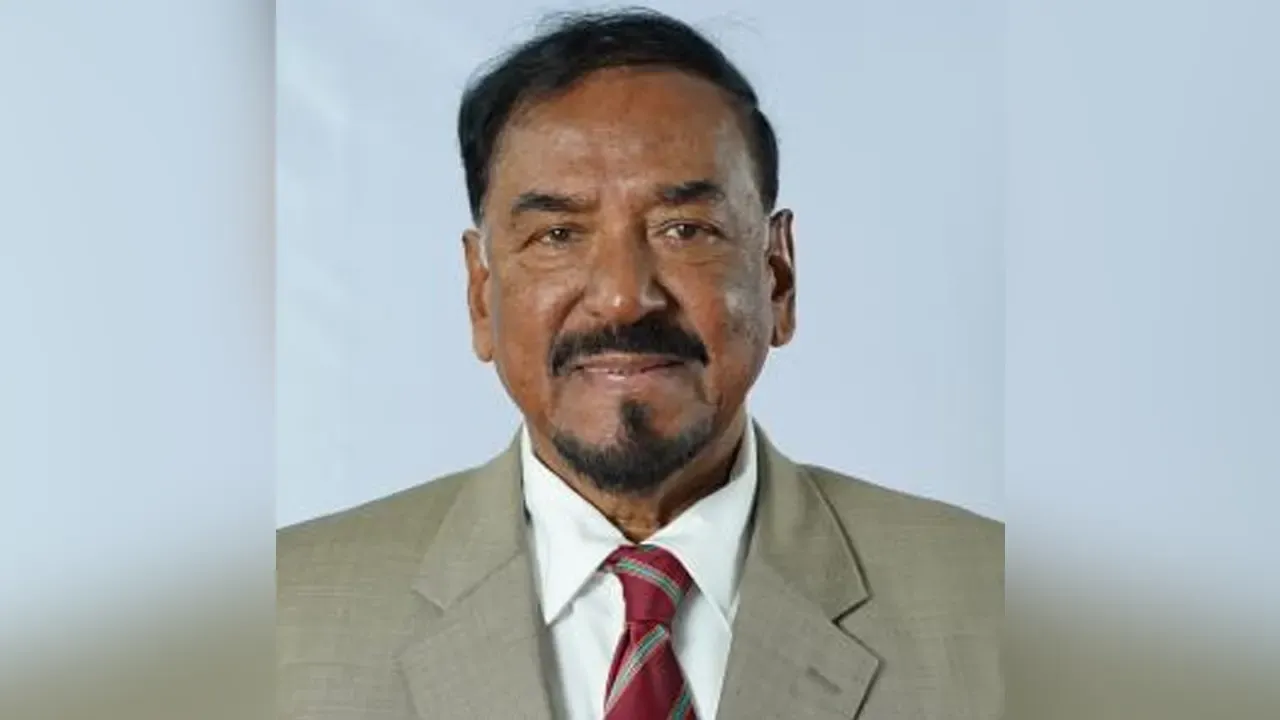 কাতারের উদ্দেশে ঢাকা ছাড়লেন স্পীকার