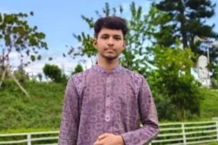 ছেলে বাড়ি এলো লাশ হয়ে