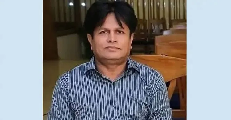 জবি নীল দলের সাবেক সভাপতিকে সামাজিক বিজ্ঞান অনুষদের ডিন নিয়োগ, শিক্ষার্থীদের তোপের মুখে ক্যাম্পাস ত্যাগ