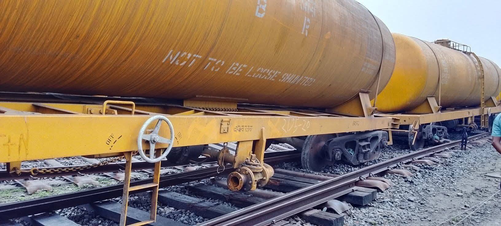 khulna train.JPG2