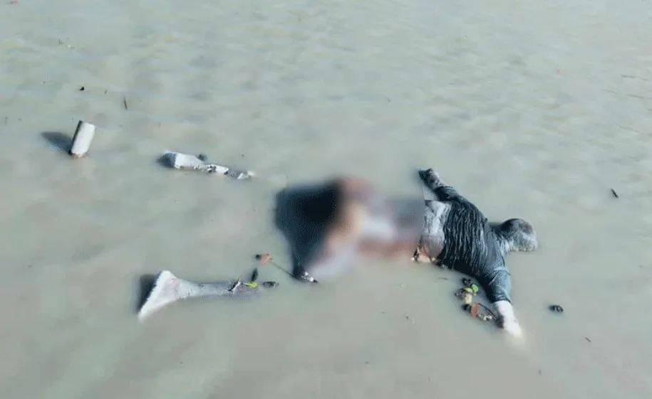 পশুর নদীতে ভাসমান অজ্ঞাত ব্যক্তির মরদেহ উদ্ধার