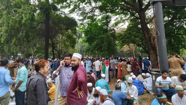 সোহরাওয়ার্দীতে ঠাঁই নেই, রমনা পার্কসহ আশেপাশে লাখো মানুষ