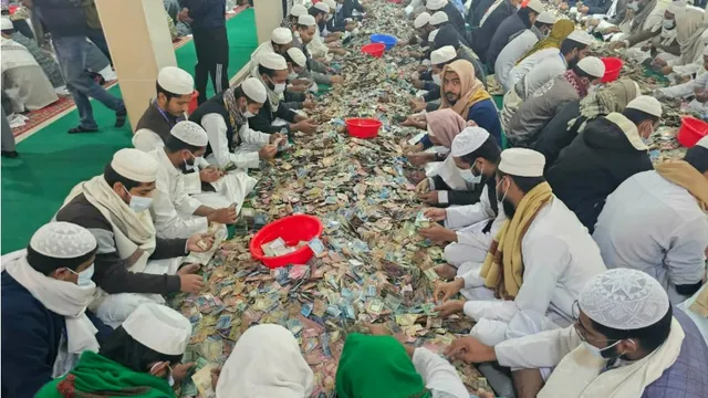 পাগলা মসজিদের ১৩ দানবাক্সে মিললো ৩৫ বস্তা টাকা