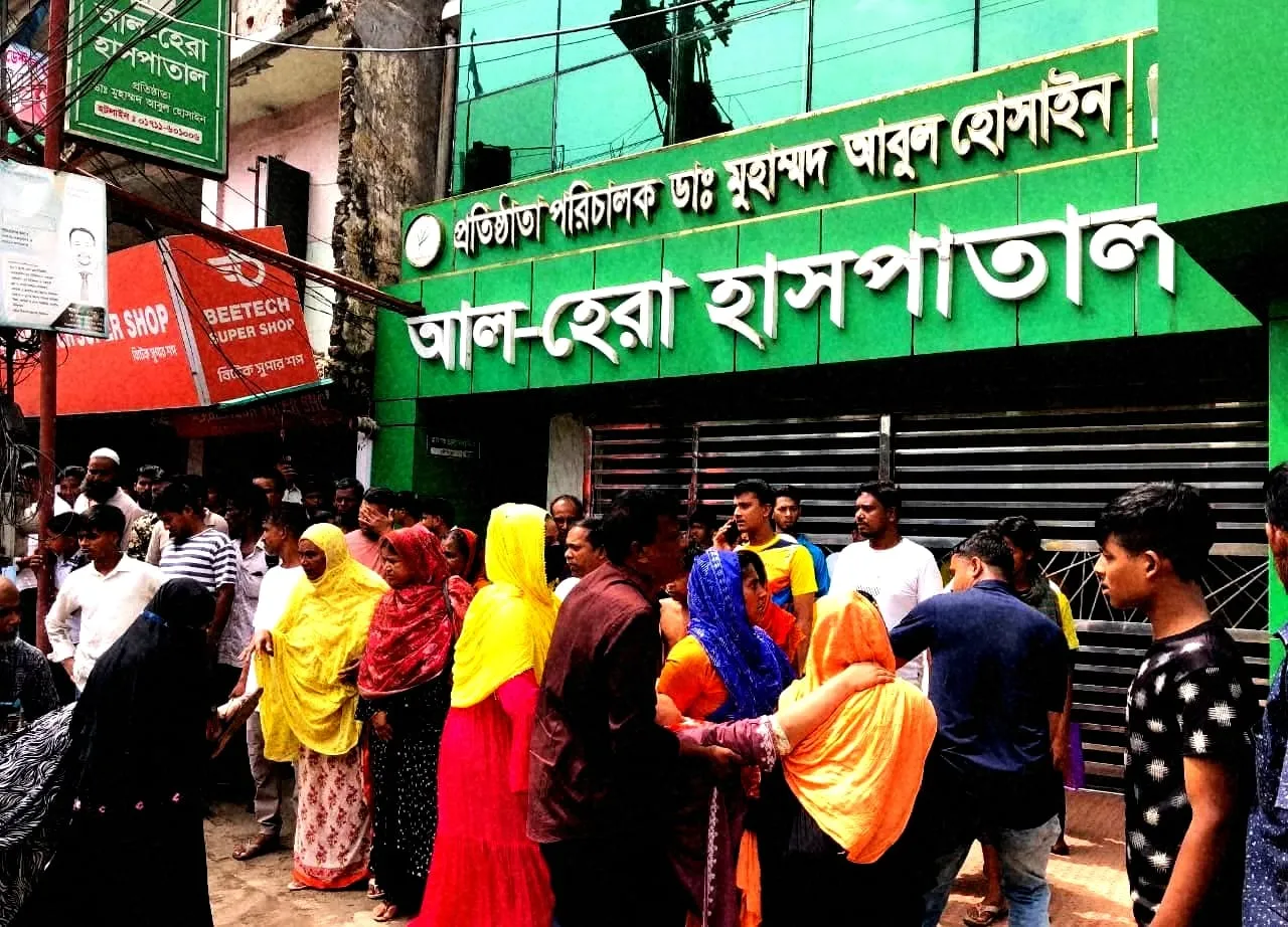 কাজে গিয়ে হাসপাতালে শ্রমিকরা: শ্রীপুরের তৈরি পোশাক কারখানায় রহস্যজনক অসুস্থতা
