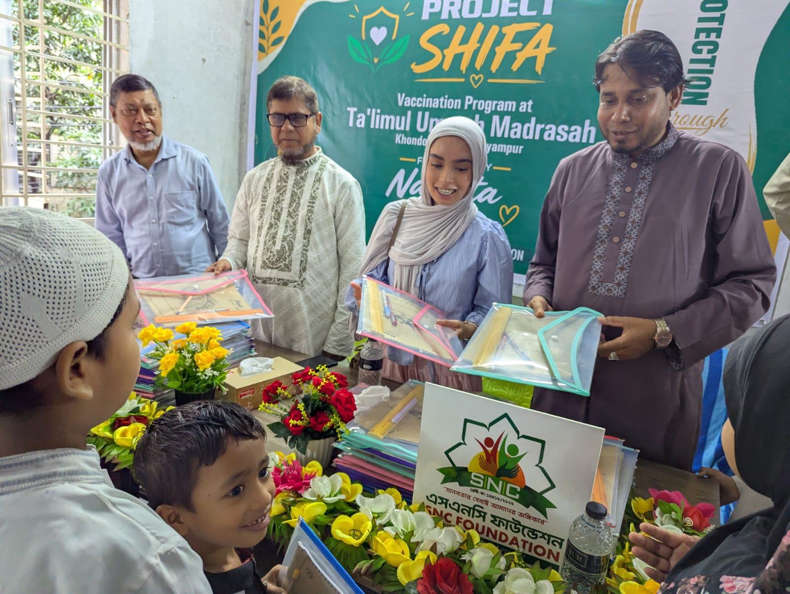প্রজেক্ট শিফার উদ্যোগে দেড়শতাধিক শিক্ষার্থীর ও সাধারণ মানুষের মাঝে টিকাদান কর্মসূচি পালিত